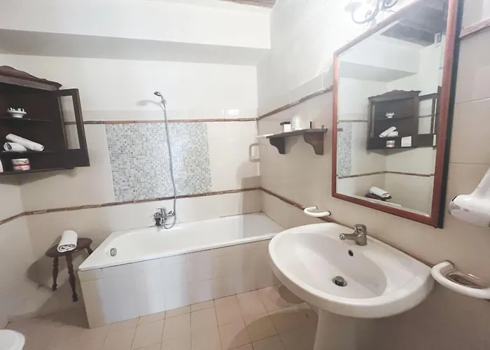 Apart Otel Borgo Giusto Tuscany Borgo a Mozzano