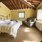 Borgo Giusto Tuscany Aparthotel 4*
