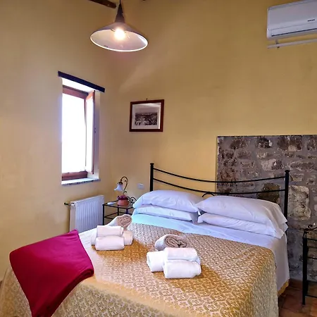 Borgo Giusto Tuscany Апарт-отель Борго-а-Моццано