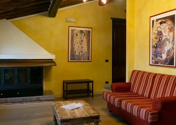 Borgo Giusto Tuscany Aparthotel 4*