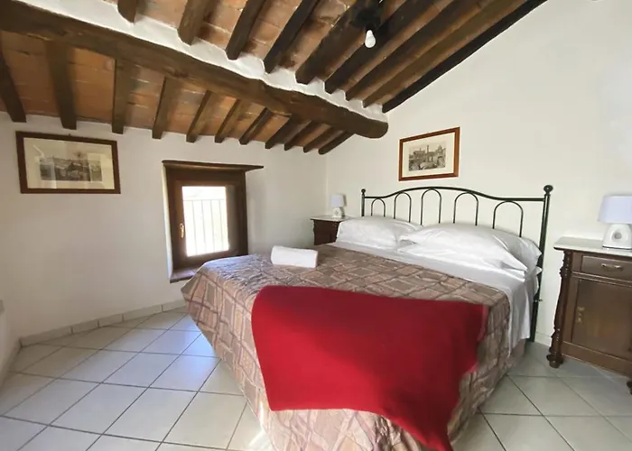Borgo Giusto Tuscany Aparthotel 4*